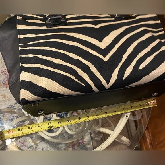 Coach Taylor Zebra Print Tote Shoulder Bag Y2K Silver Hardware - Picture 4 of 16